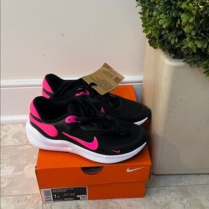 Nike Black Sneakers with Pink Highlights
